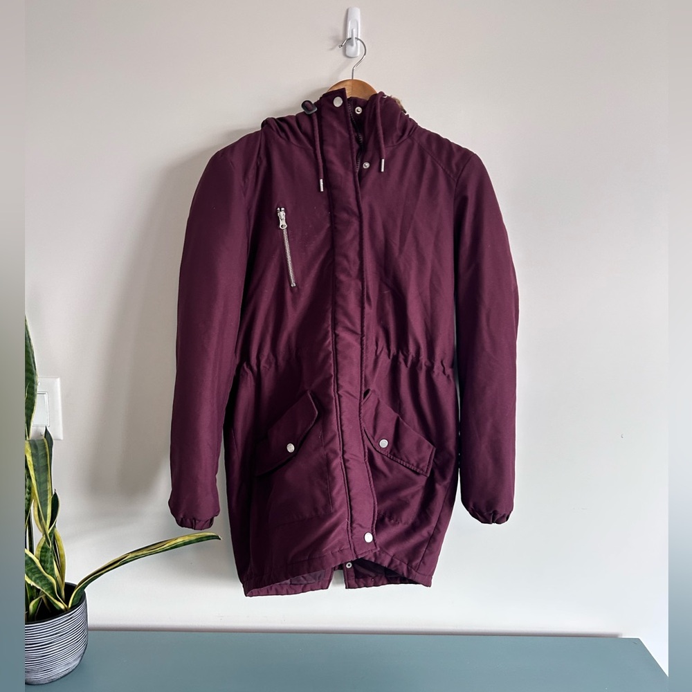 Noisy May Burgundy Padded Jacket – Size Medium